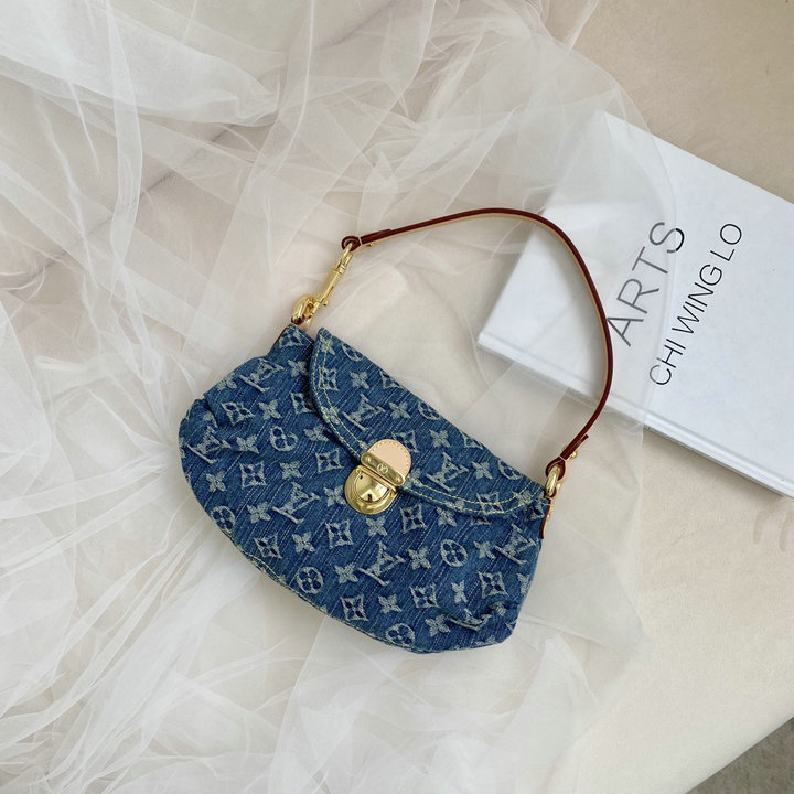 Replica Louis Vuitton Loop Bag In Grey Monogram Denim M21752